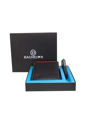 black leather wallet - 15477353 - Standard Image - 4