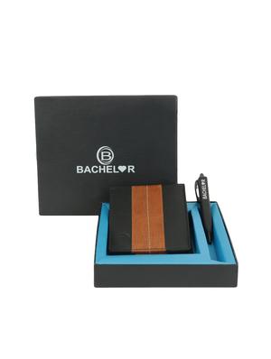 black leather wallet - 15477369 - Standard Image - 4