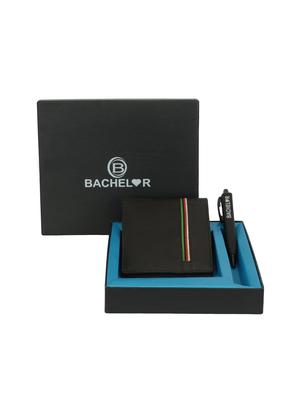 black leather wallet - 15477370 - Standard Image - 4