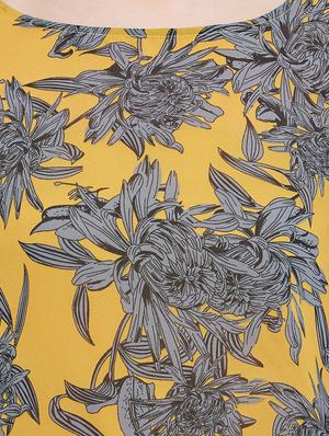boat neck floral top - 15482655 - Standard Image - 4