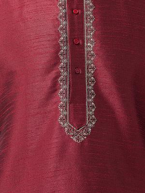 maroon & white silk blend kurta pyjama set - 15485045 - Standard Image - 4