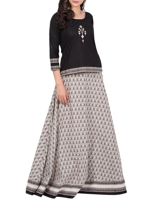 Printed flared skirt with printed top set - 15485500 - Standard Image - 1