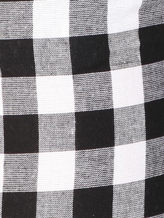 flat front checkered trouser - 15493841 - Zoom Image - 4