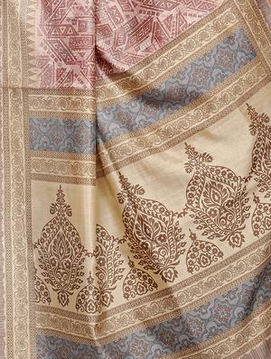 Geometrical printed saree with blouse - 15494216 - Standard Image - 4
