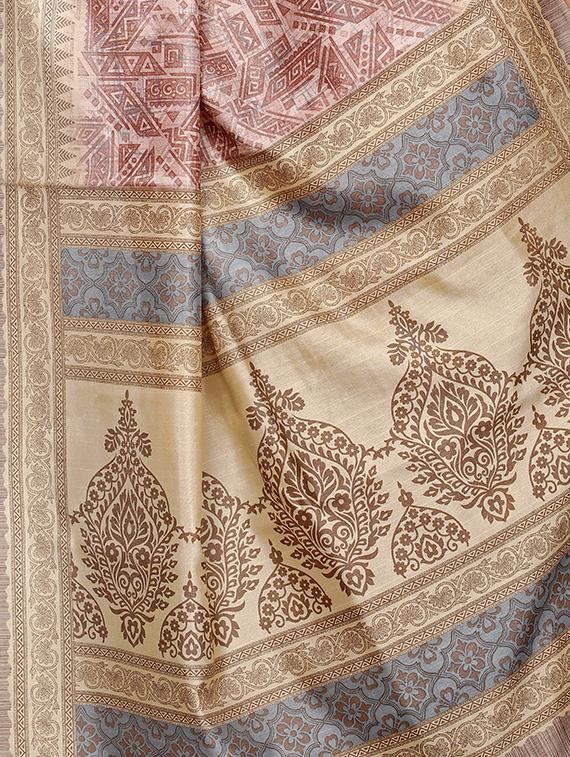 Geometrical printed saree with blouse - 15494216 - Zoom Image - 4