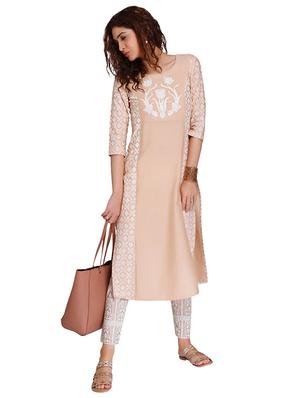 Embroidered straight pastel kurta - 15494765 - Standard Image - 4