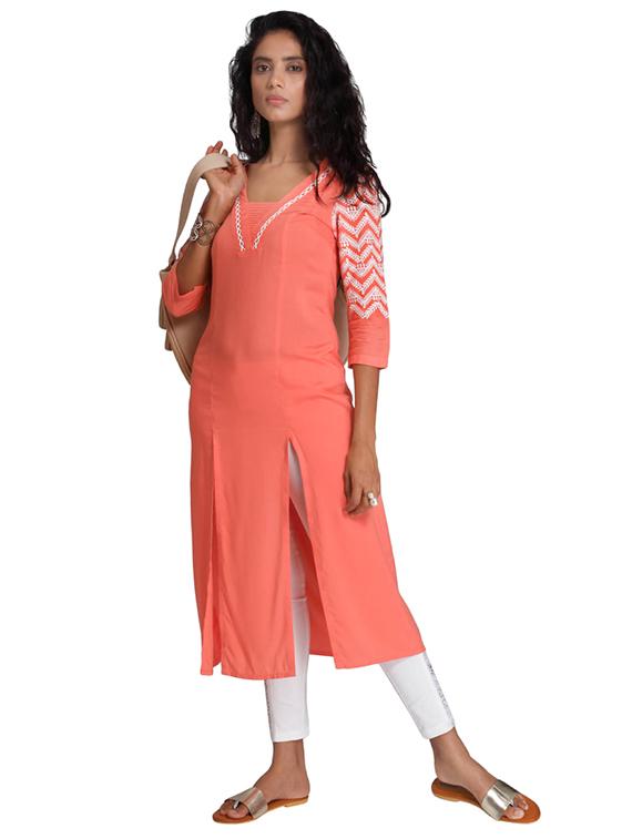 Straight double slit kurta - 15494784 - Zoom Image - 4