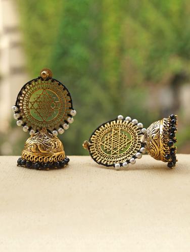 Black Gold Tone Oxidized Earrings - 15495846 - Very Small Image - 1