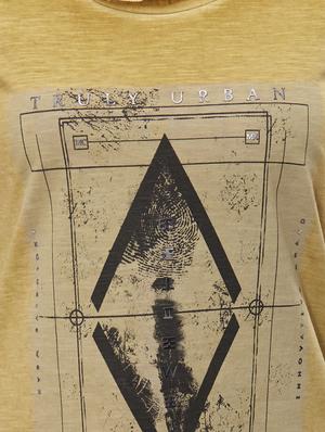 Graphic print raw neck tee - 15503966 - Standard Image - 4