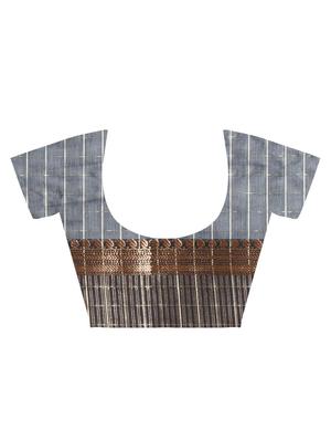 Mercerised checkered banarasi saree with blouse - 15513944 - Standard Image - 4