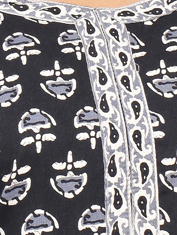 Placket patch printed straight kurta - 15517416 - Zoom Image - 4