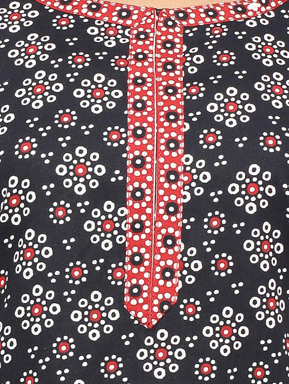 Placket patch printed straight kurta - 15517429 - Zoom Image - 4