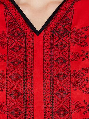 Asymmetrical embroidered kurta - 15518274 - Standard Image - 4