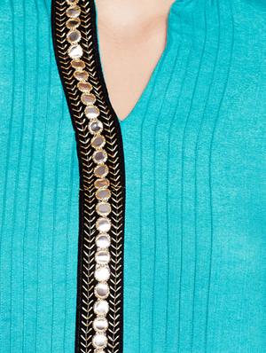 mirror work pintucks kurta - 15518282 - Standard Image - 4