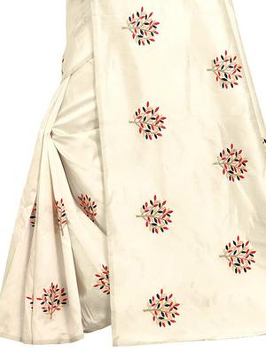 Embroidered Ivory Saree with blouse - 15519495 - Standard Image - 4