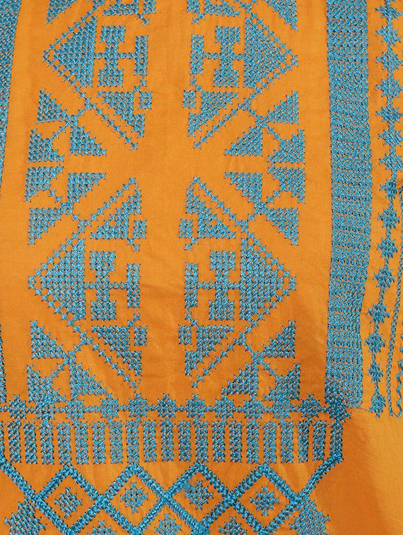 Embroidered straight kurta - 15559901 - Zoom Image - 4