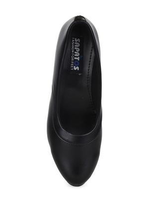 black slip on formal shoes - 15561621 - Standard Image - 4