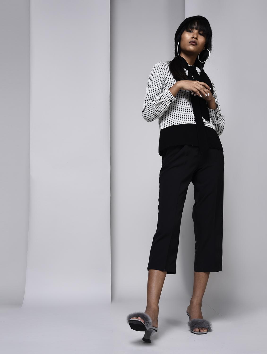 monochrome tie up neck shirt - 15566241 - Zoom Image - 4