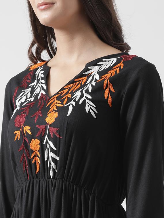 gathered hem embroidered dress - 15574027 - Zoom Image - 4