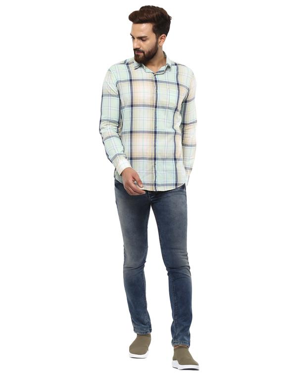 blue light washed jeans - 15587887 - Zoom Image - 4