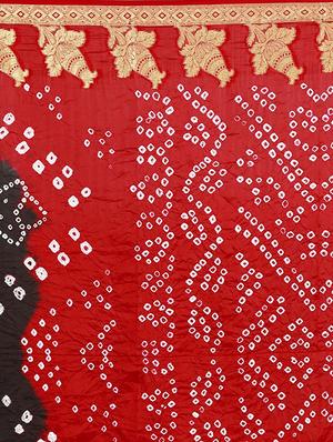 Zari bordered bandhani saree with blouse - 15607525 - Standard Image - 4