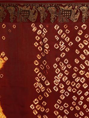 Zari bordered bandhani saree with blouse - 15607535 - Standard Image - 4
