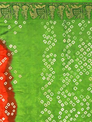 Zari bordered bandhani saree with blouse - 15607538 - Standard Image - 4