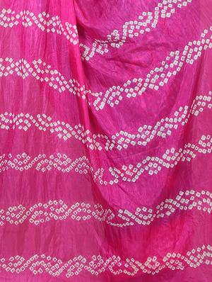 Zari bordered bandhani saree with blouse - 15607569 - Standard Image - 4