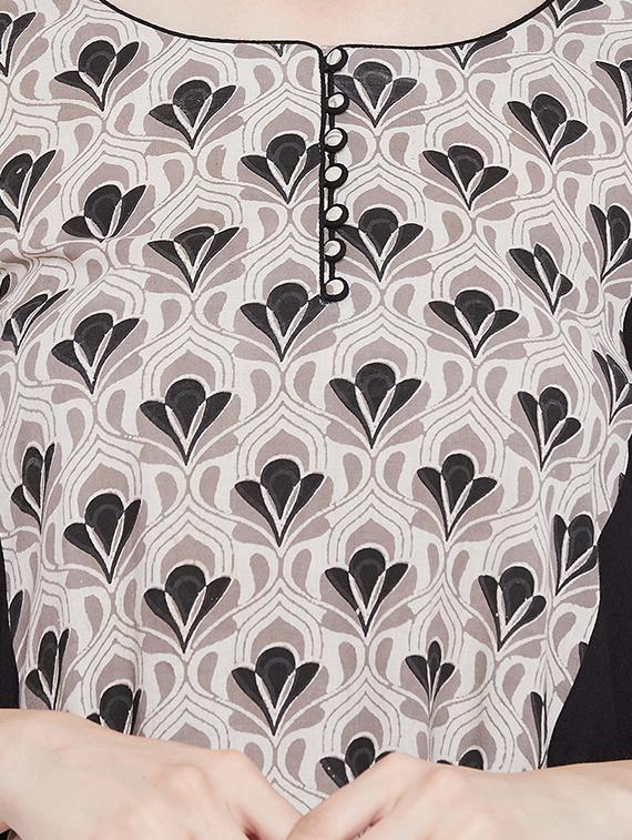A-line printed dress - 15608840 - Zoom Image - 4