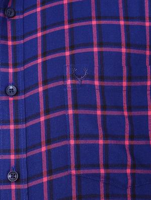 blue polyester blend casual shirt - 15609282 - Standard Image - 4