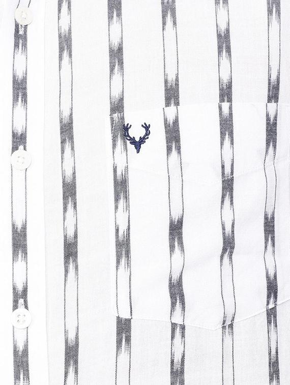 white cotton casual shirt - 15609296 - Zoom Image - 4