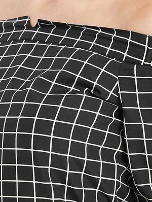 sleeve cutout detail grid pattern top - 15613555 - Standard Image - 4