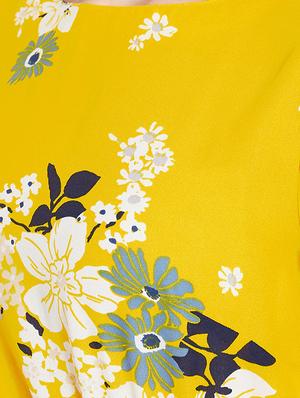 floral cut out detail top - 15613568 - Standard Image - 4