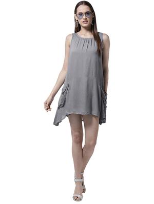 pocket detail asymmetric dress - 15615400 - Standard Image - 4