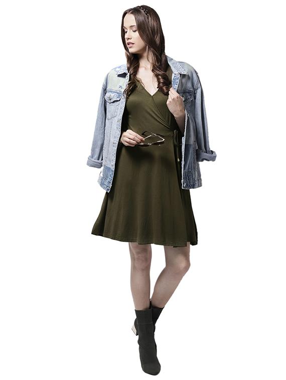 knot detail front overlap dress - 15615402 - Zoom Image - 4