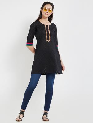 Pintucks straight kurti - 15619532 - Standard Image - 4
