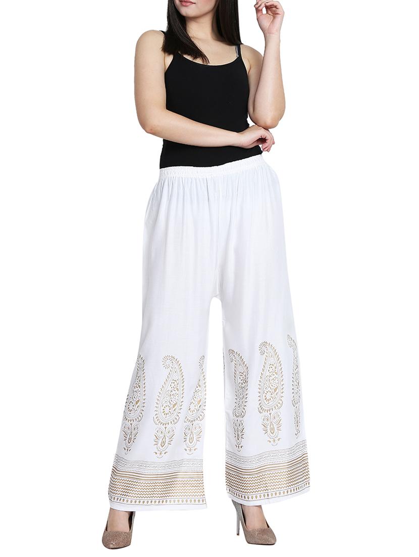 Foil printed flared palazzo - 15620002 - Zoom Image - 4