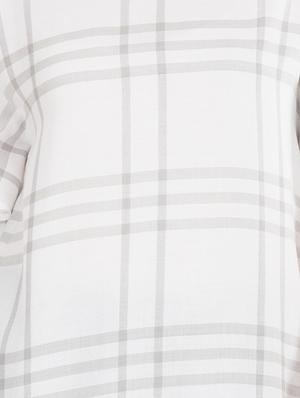 flutter sleeved checkered top - 15620634 - Standard Image - 4