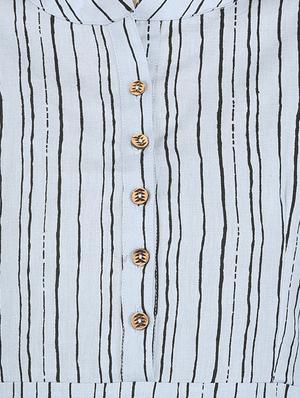 Stripes hem attach a-line kurta - 15620862 - Standard Image - 4
