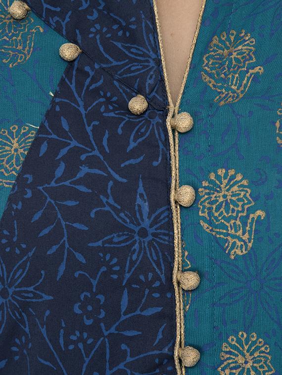A-line foil print kurta - 15621076 - Zoom Image - 4