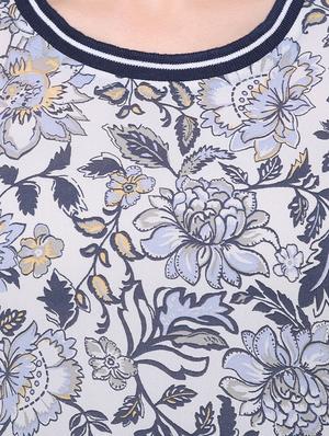 short sleeved floral top - 15621613 - Standard Image - 4