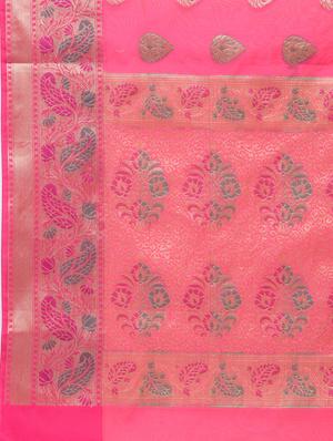 paisley zari border banarasi saree with blouse - 15622868 - Standard Image - 4