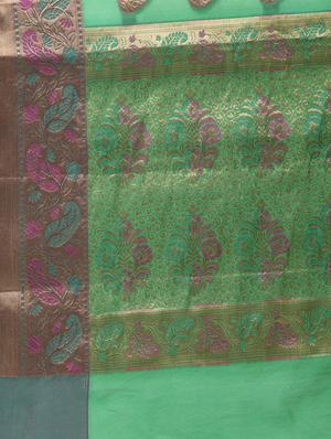 paisley zari border banarasi saree with blouse - 15622870 - Standard Image - 4
