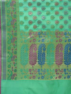 paisley zari border banarasi saree with blouse - 15622873 - Standard Image - 4