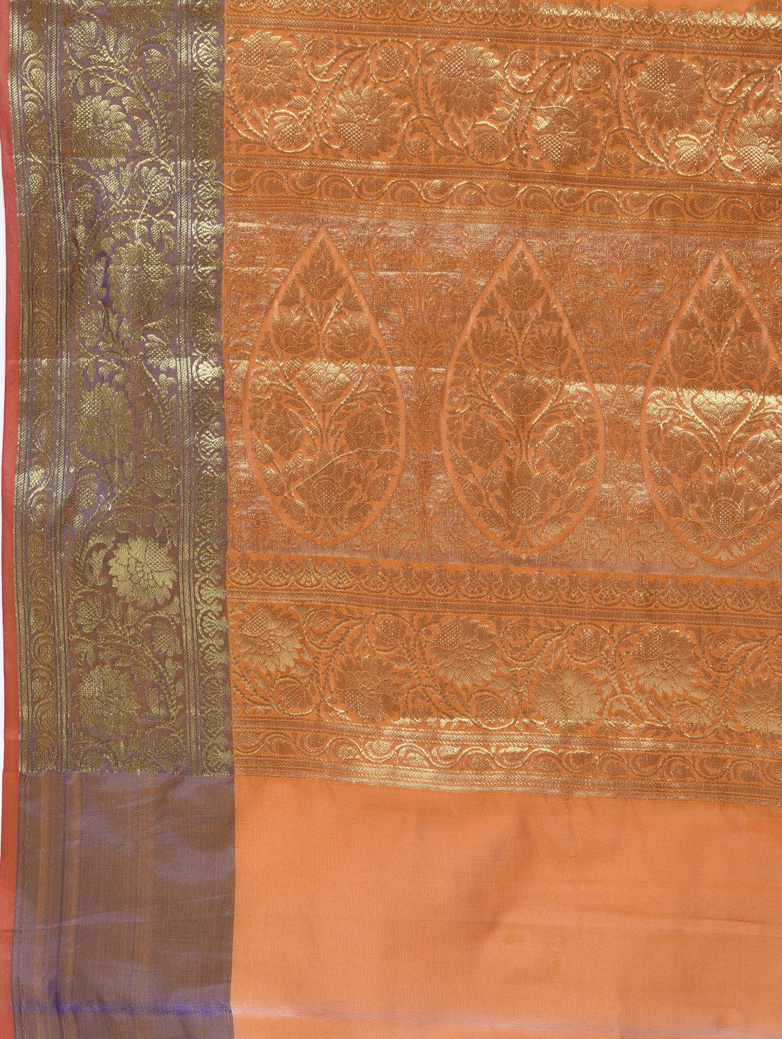 floral zari border banarasi saree with blouse - 15622884 - Zoom Image - 4