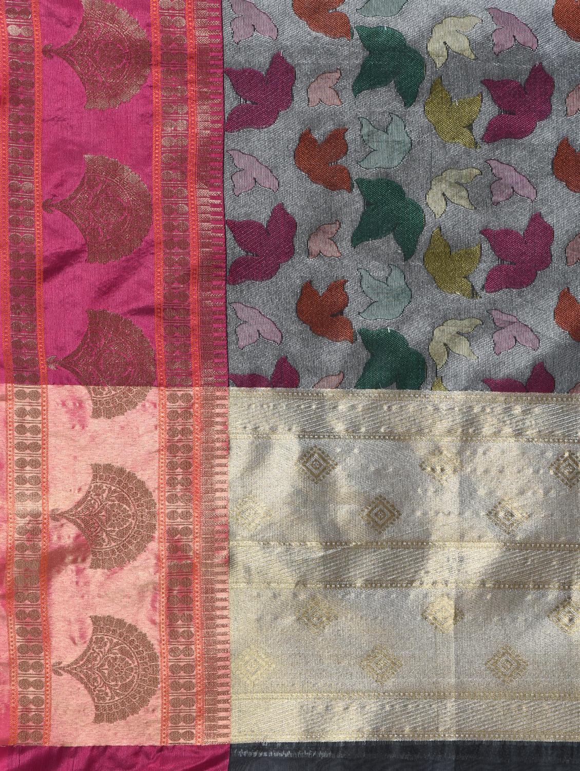 contrast zari border woven saree with blouse - 15622885 - Zoom Image - 4