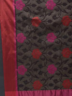 floral motif woven saree with blouse - 15622890 - Standard Image - 4
