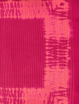 striped pallu tie & dye saree with blouse - 15625599 - Standard Image - 4