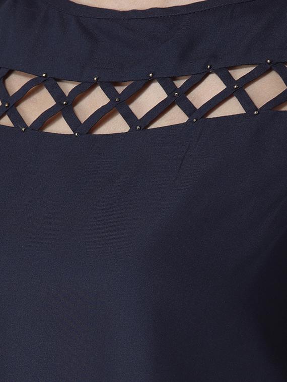 criss cross detail back pleat top - 15627958 - Zoom Image - 4