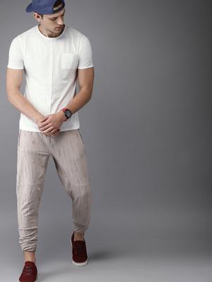 white cotton pocket t-shirt - 15643057 - Standard Image - 4